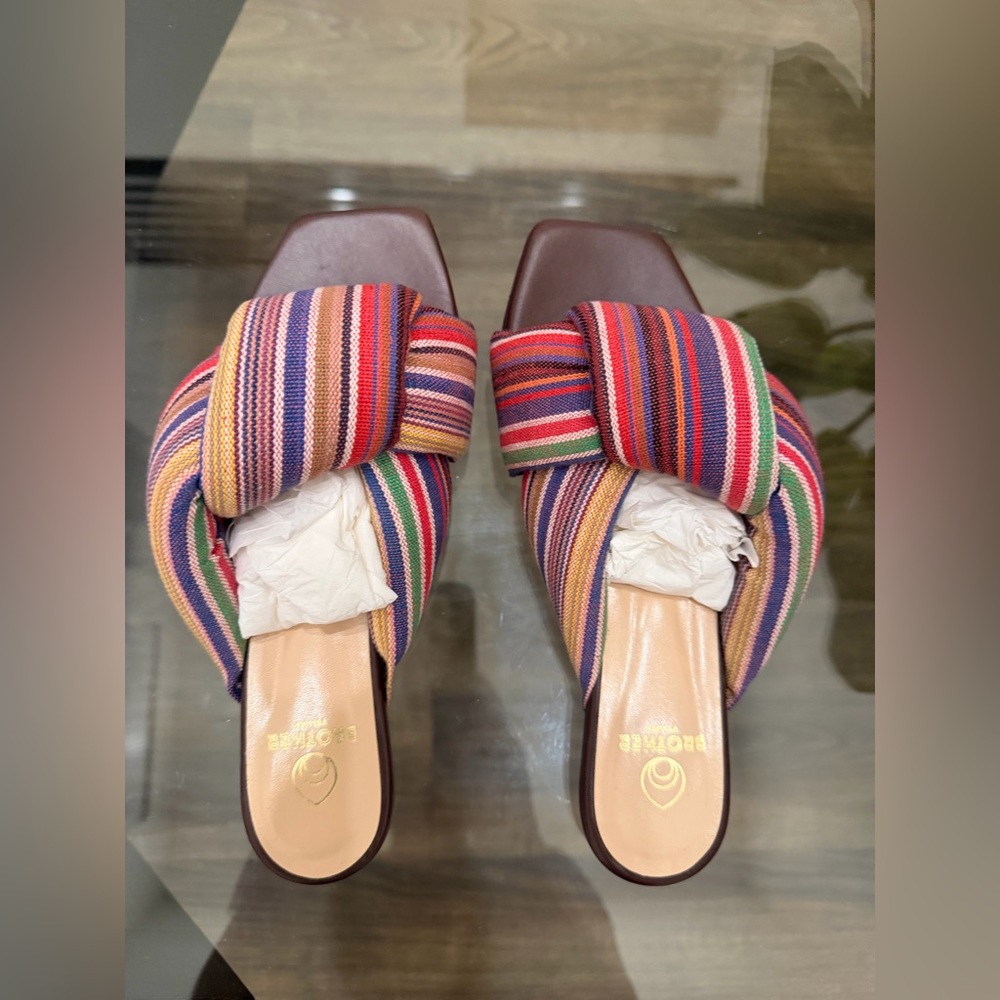 Brother Vellies Togo Slide in Sunbird (Rainbow) Slide Sandals New In Box Size 8
